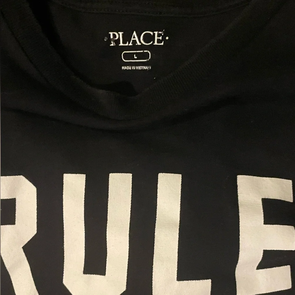 The Children’s Place 3 piece Graphic family tee set.  1 Adult Large 2 Kids M 7/8